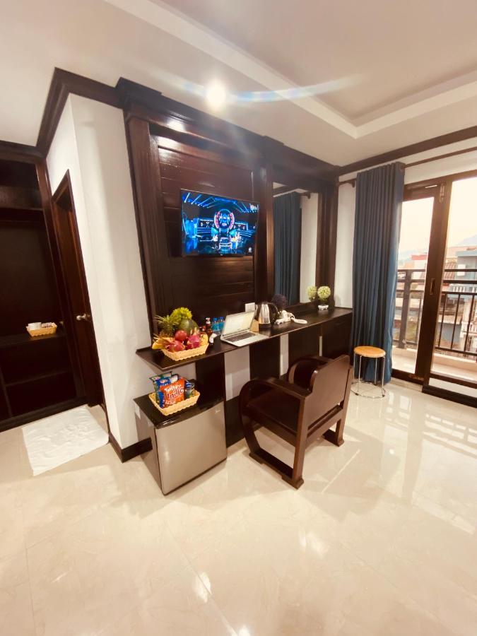 Consiana Hotel Vang Vieng Exteriér fotografie